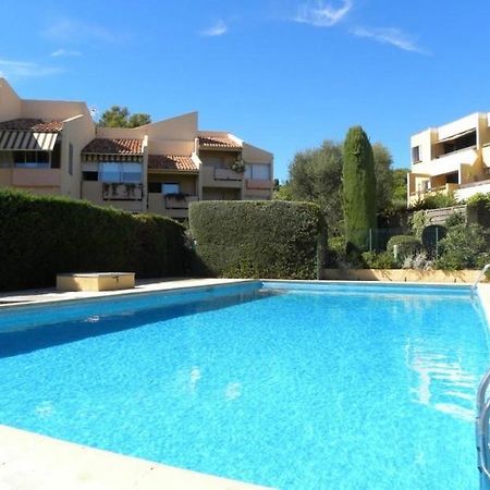 Studio Avec Piscines A 500M De La Plage Bandol Exterior photo